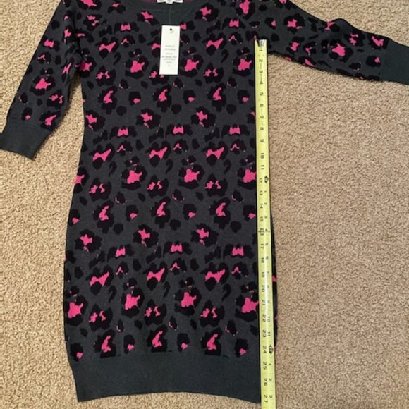 Cute charcoal grey/pink sweater dress - Picture 4 of 4